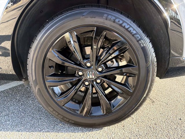 Used 2025 Buick Envista Sport Touring FWD image 11
