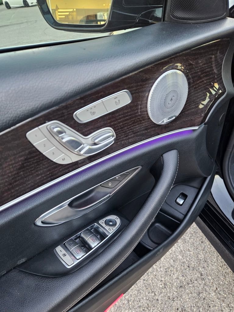 Used 2019 Mercedes-Benz E 300 image 11