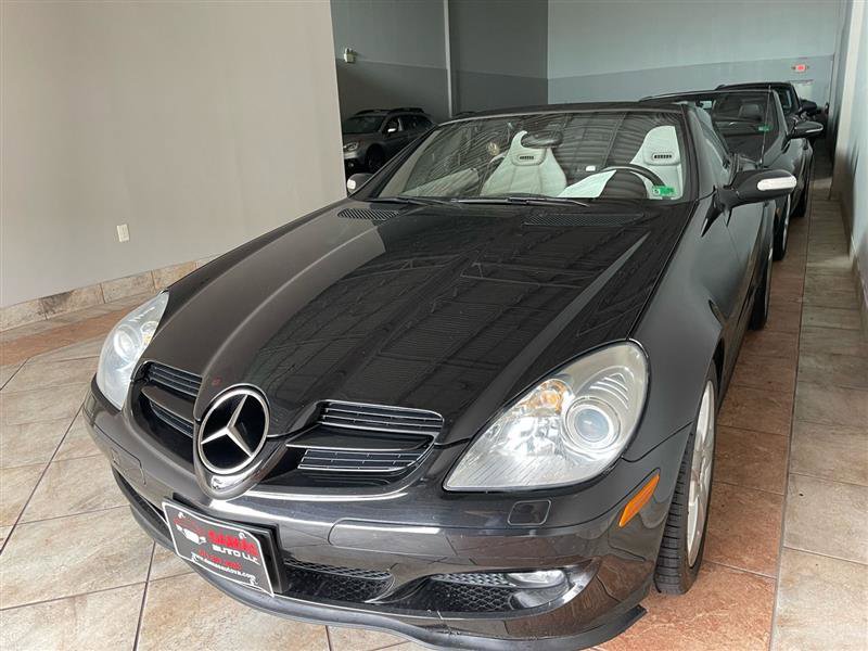 Used 2005 Mercedes-Benz SLK 350 image 28