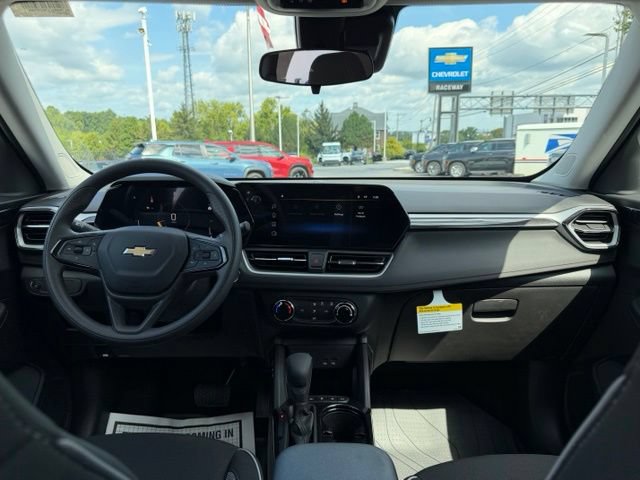 New 2026 Chevrolet TrailBlazer LS w/ LS Convenience Package AWD/4WD image 3