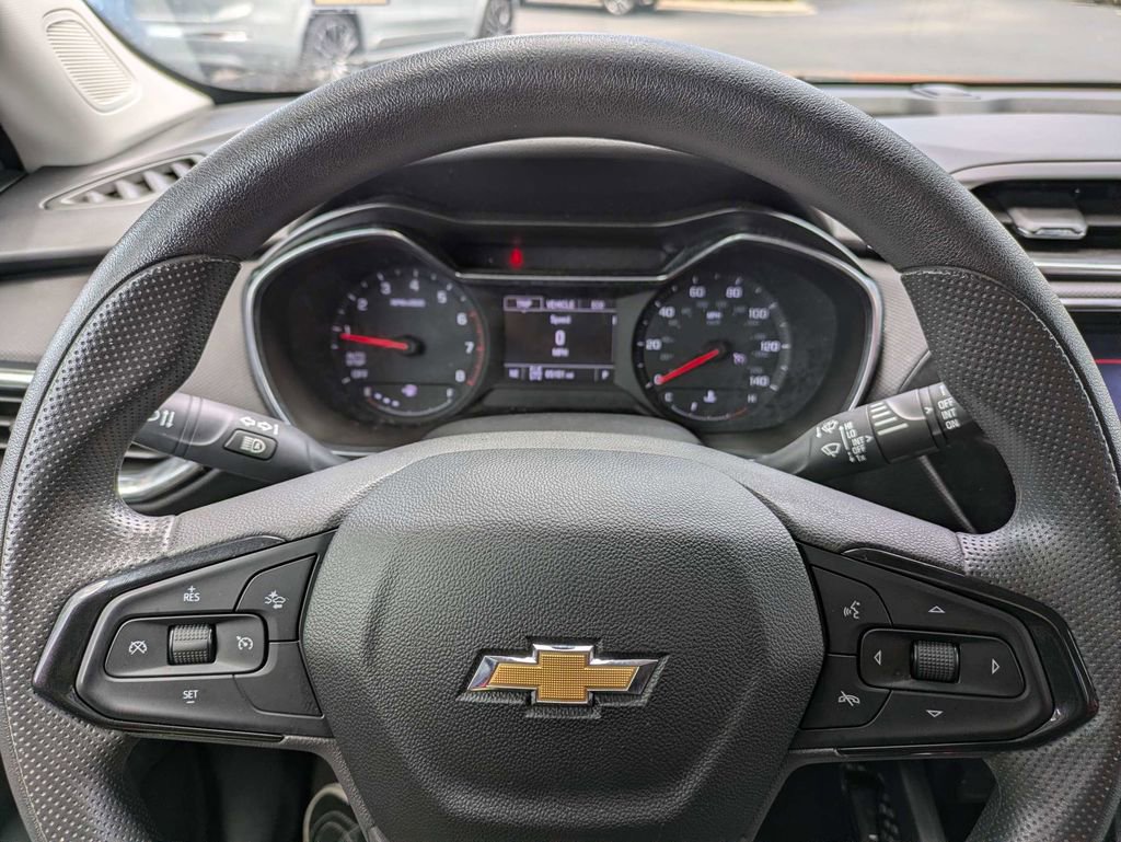 Used 2022 Chevrolet TrailBlazer LT w/ Convenience Package AWD/4WD image 36