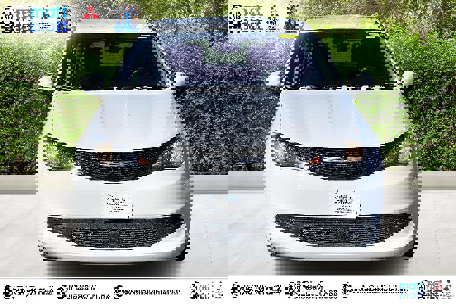 Used 2023 Chrysler Voyager LX image 3