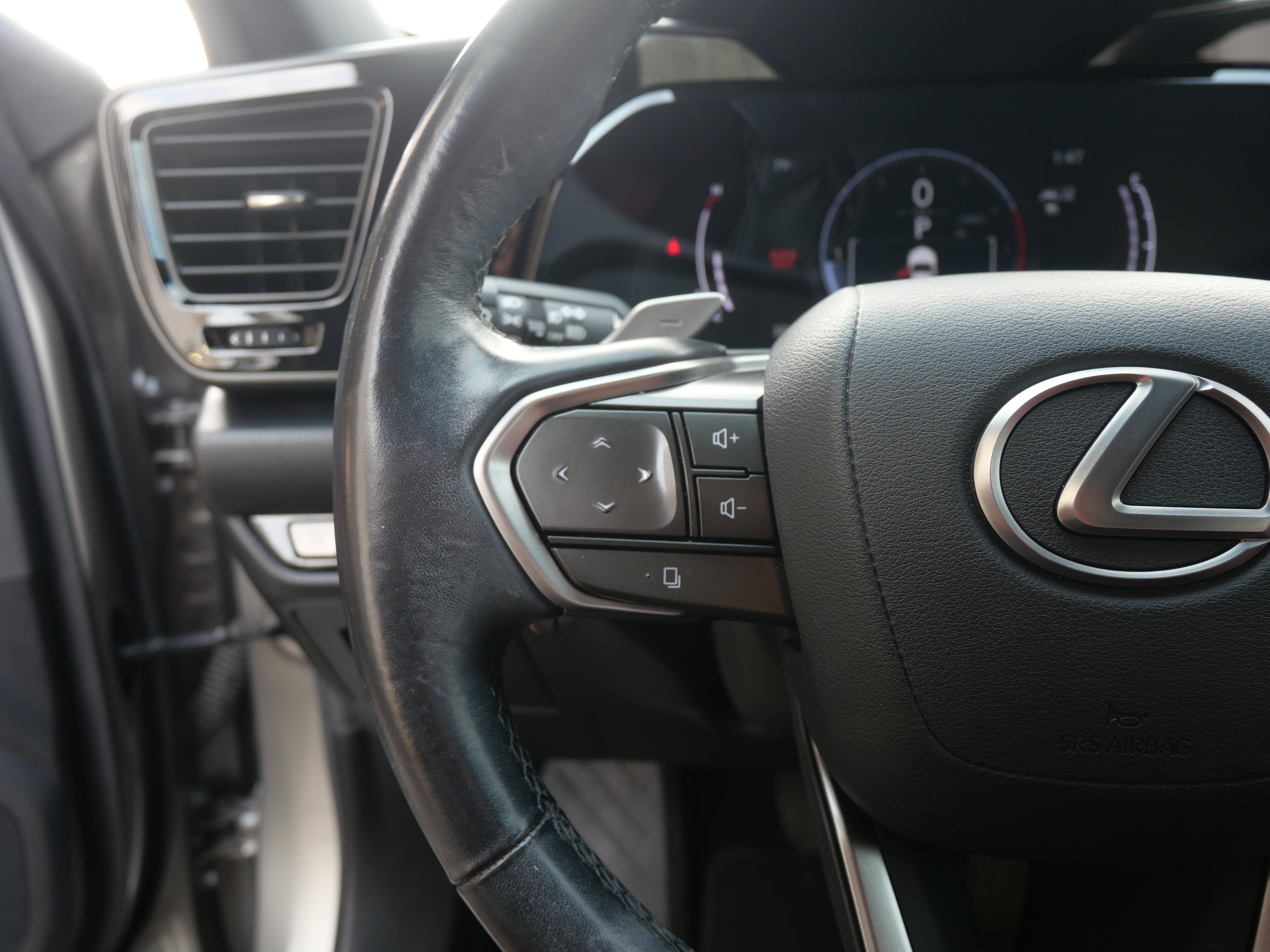 Used 2022 Lexus NX 350 AWD w/ Luxury Package image 12