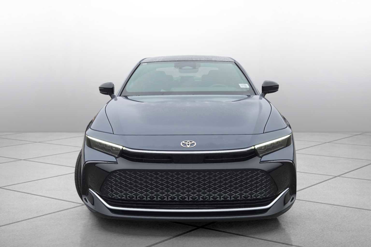 New 2026 Toyota Crown Nightshade image 3