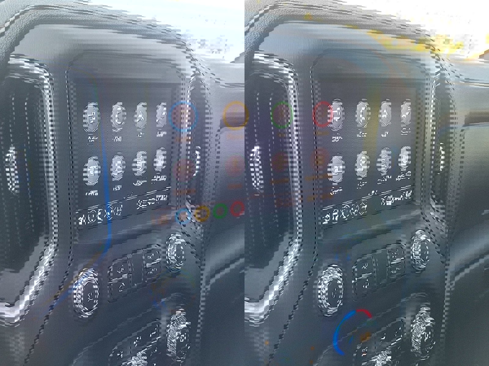 Used 2022 GMC Sierra 1500 AT4 w/ AT4 Premium Package image 22