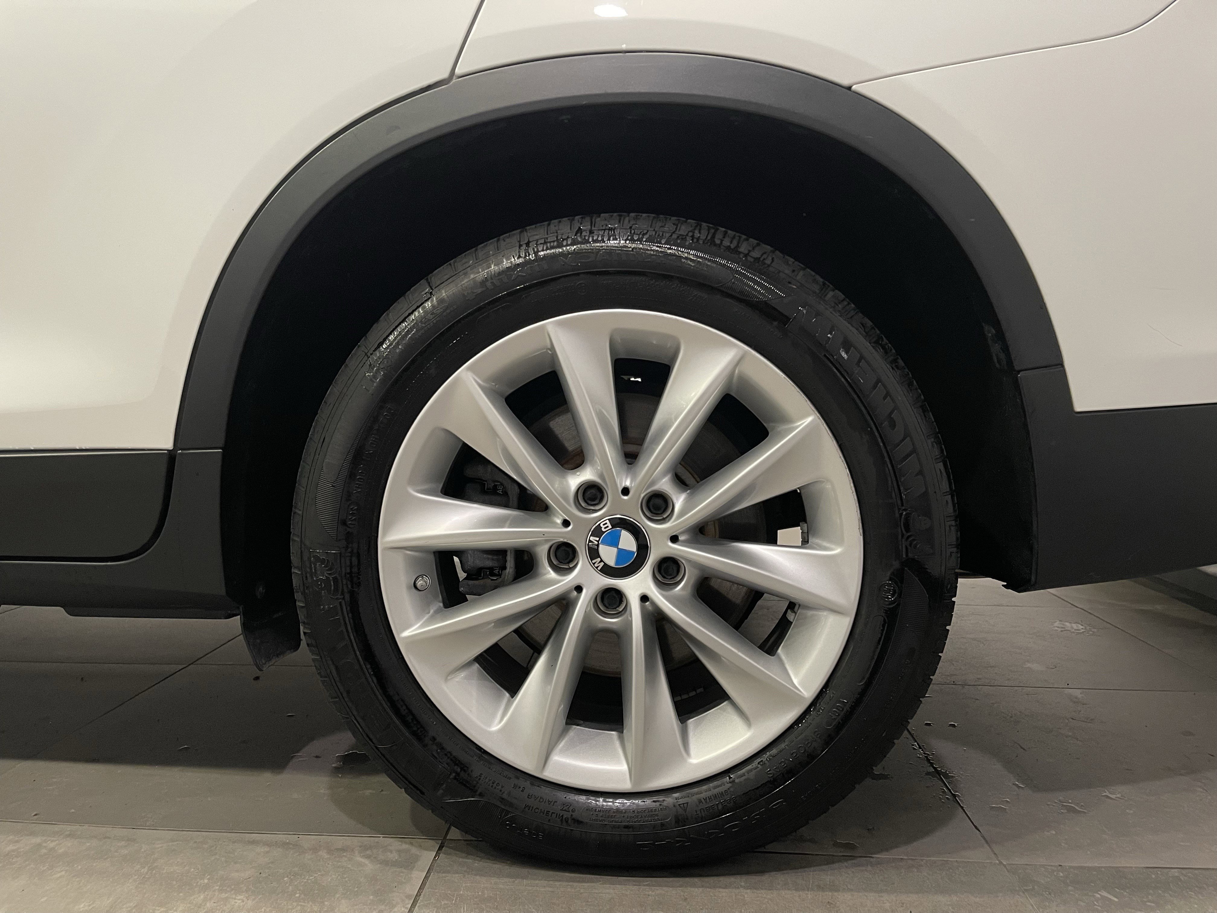 Used 2016 BMW X3 xDrive28i AWD/4WD image 8
