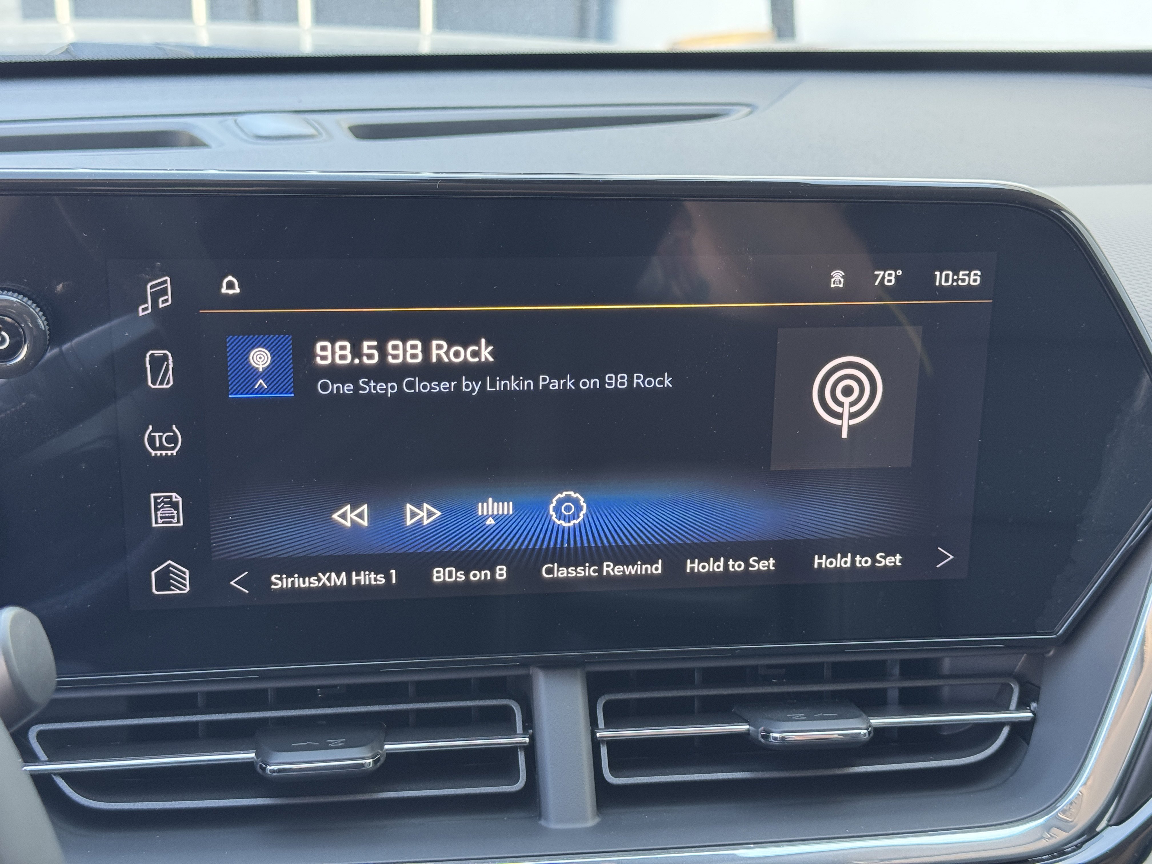 New 2025 Chevrolet Trax ACTIV w/ Driver Confidence Package image 19