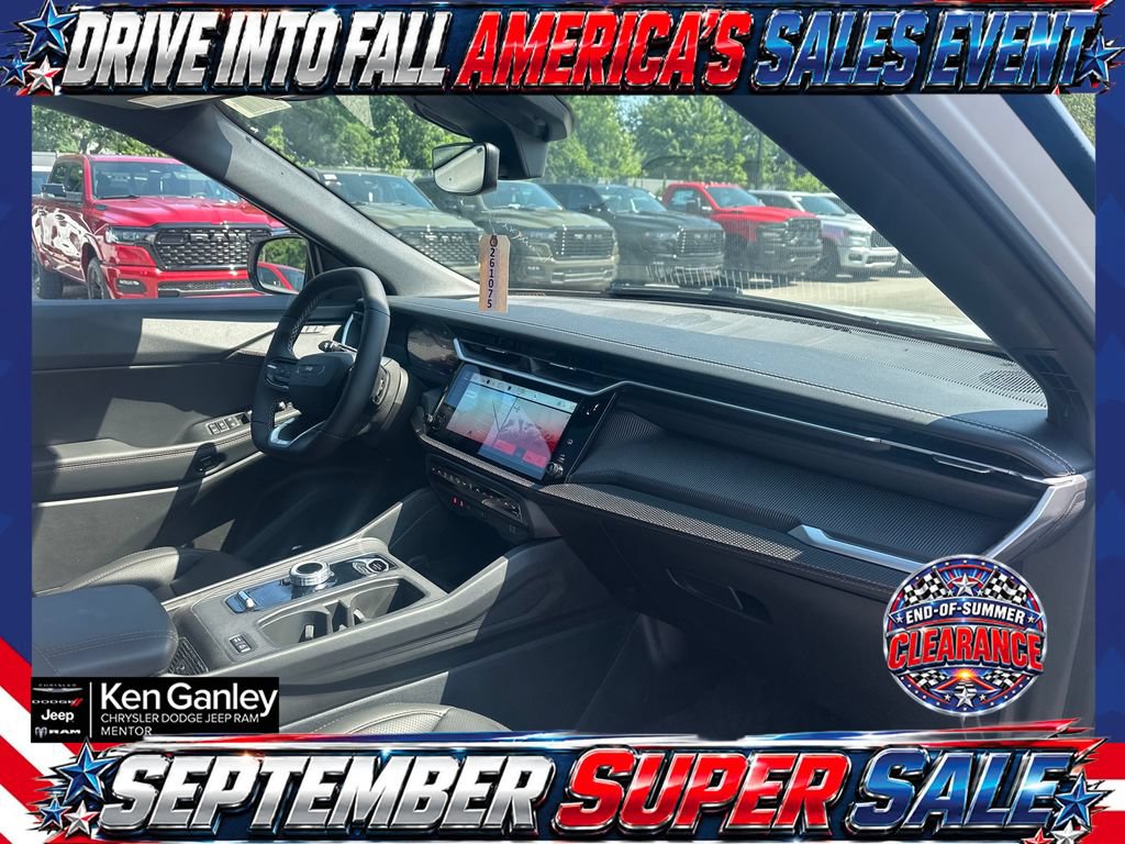 New 2026 Jeep Cherokee Overland w/ Trailer Tow Group AWD/4WD image 25