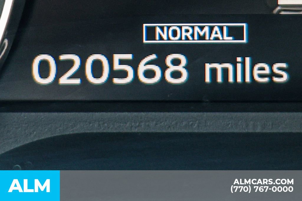 Used 2025 Mitsubishi Outlander SE image 64