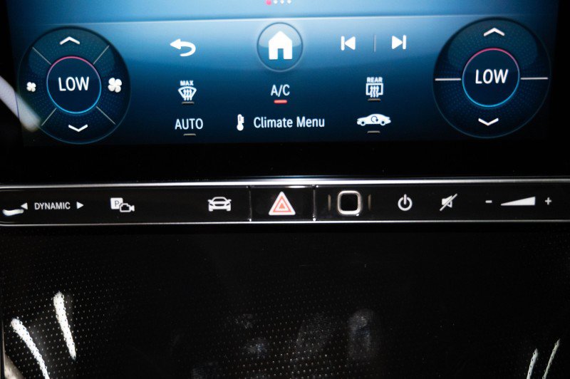 New 2027 Mercedes-Benz GLC 300 4MATIC image 23