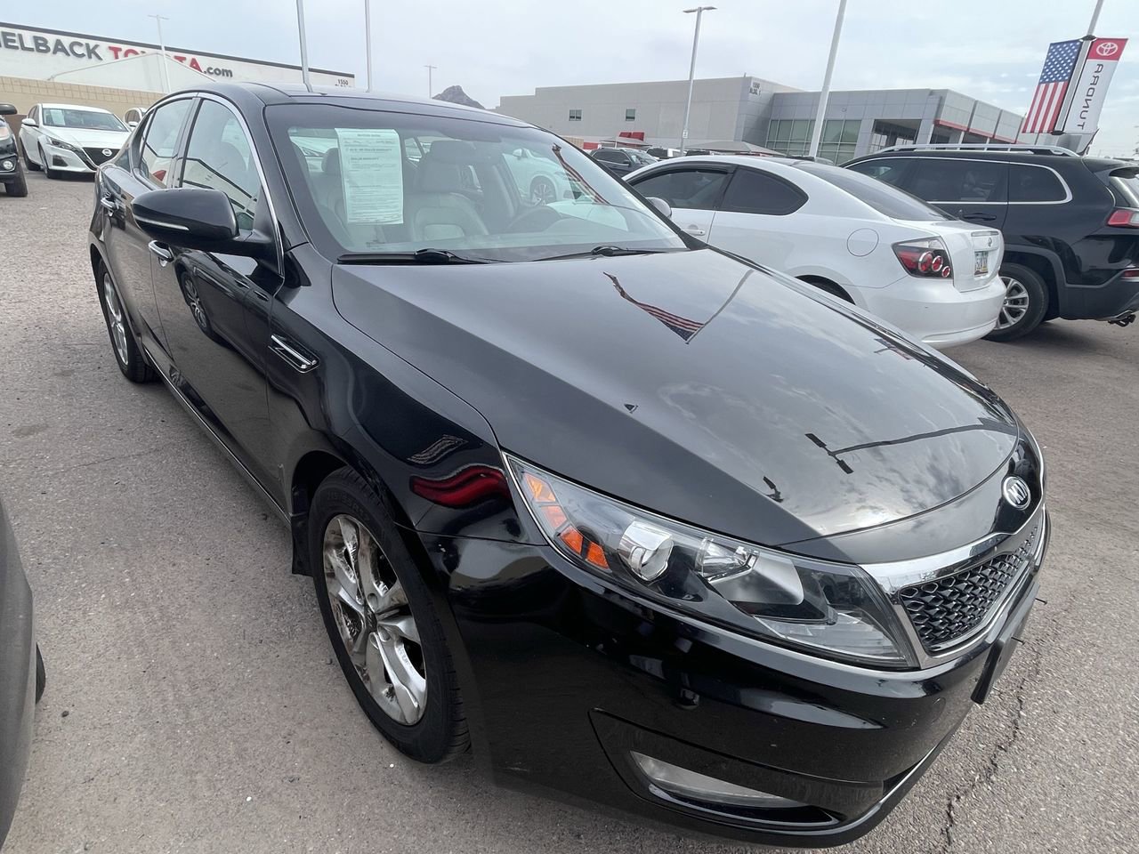 Used 2011 Kia Optima EX image 2