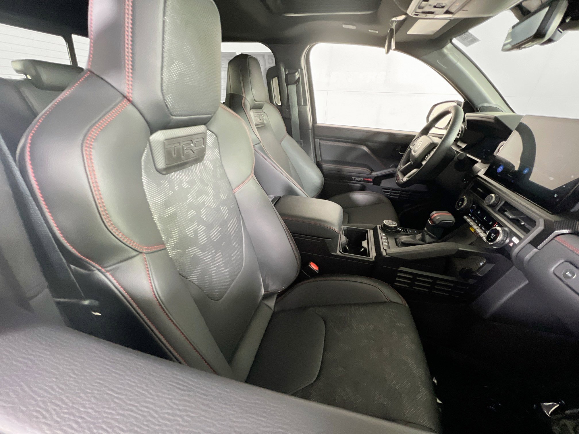 Used 2025 Toyota Tacoma TRD Pro image 28