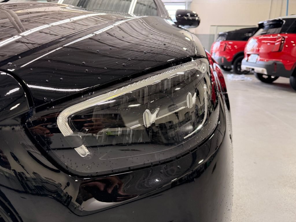 Used 2023 Mercedes-Benz E 350 4MATIC Sedan image 9
