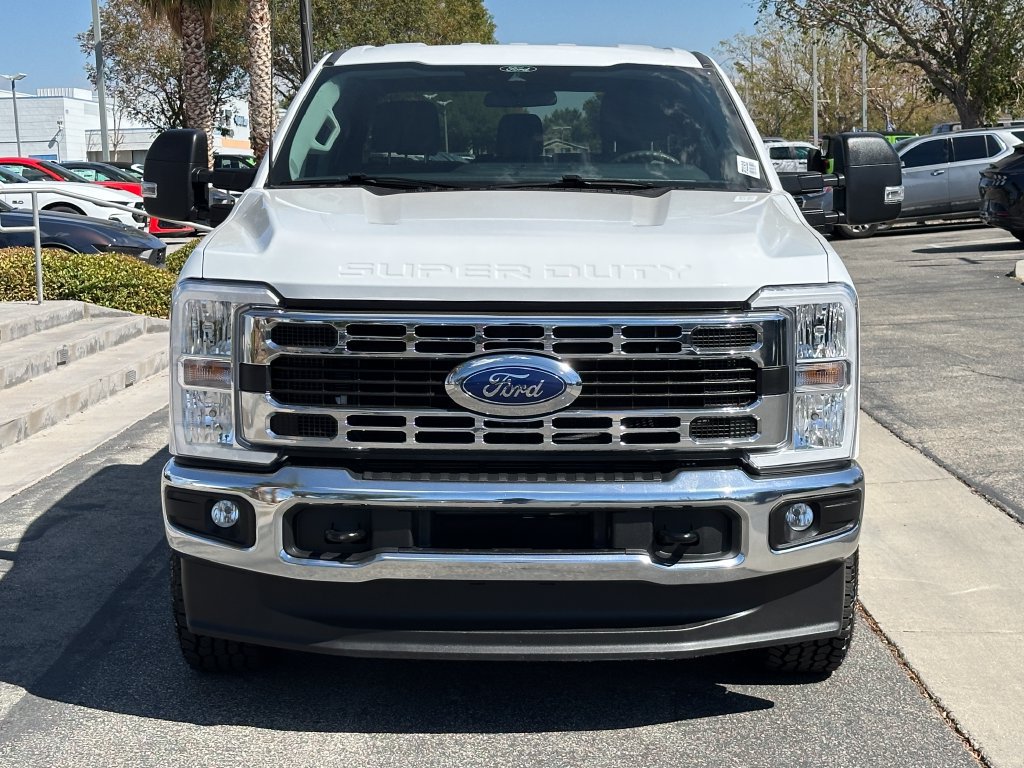 Used 2025 Ford F250 XLT AWD/4WD image 12