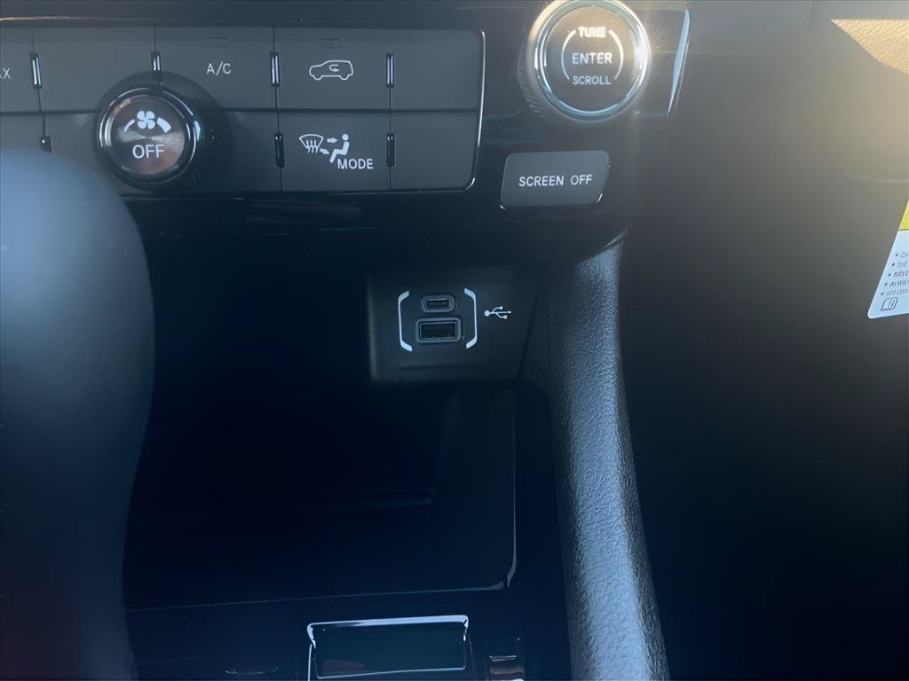 New 2026 Jeep Compass Latitude AWD/4WD image 28