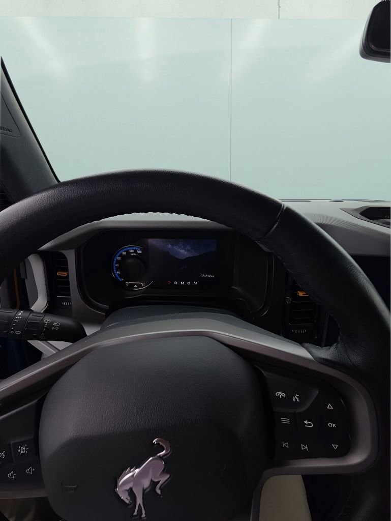 Used 2023 Ford Bronco Badlands AWD/4WD image 9