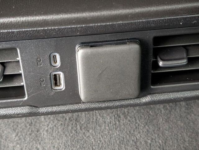 Certified 2025 GMC Sierra 1500 SLT image 25