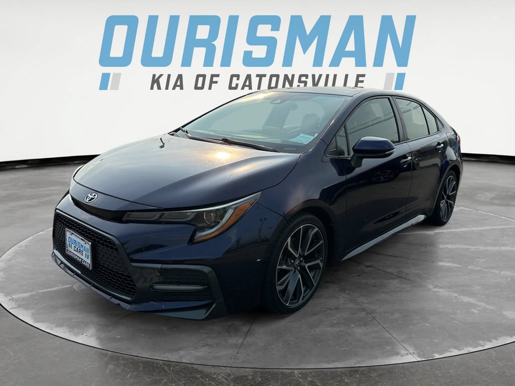 Used 2020 Toyota Corolla SE FWD image 2