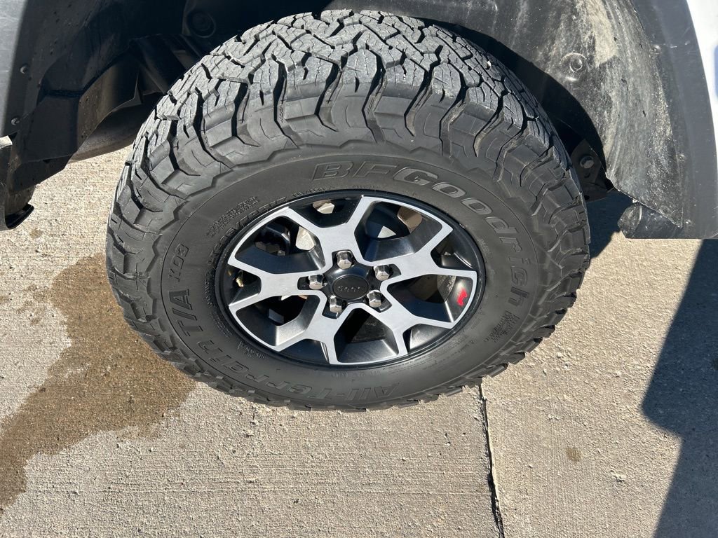 Used 2021 Jeep Wrangler Unlimited Rubicon image 34