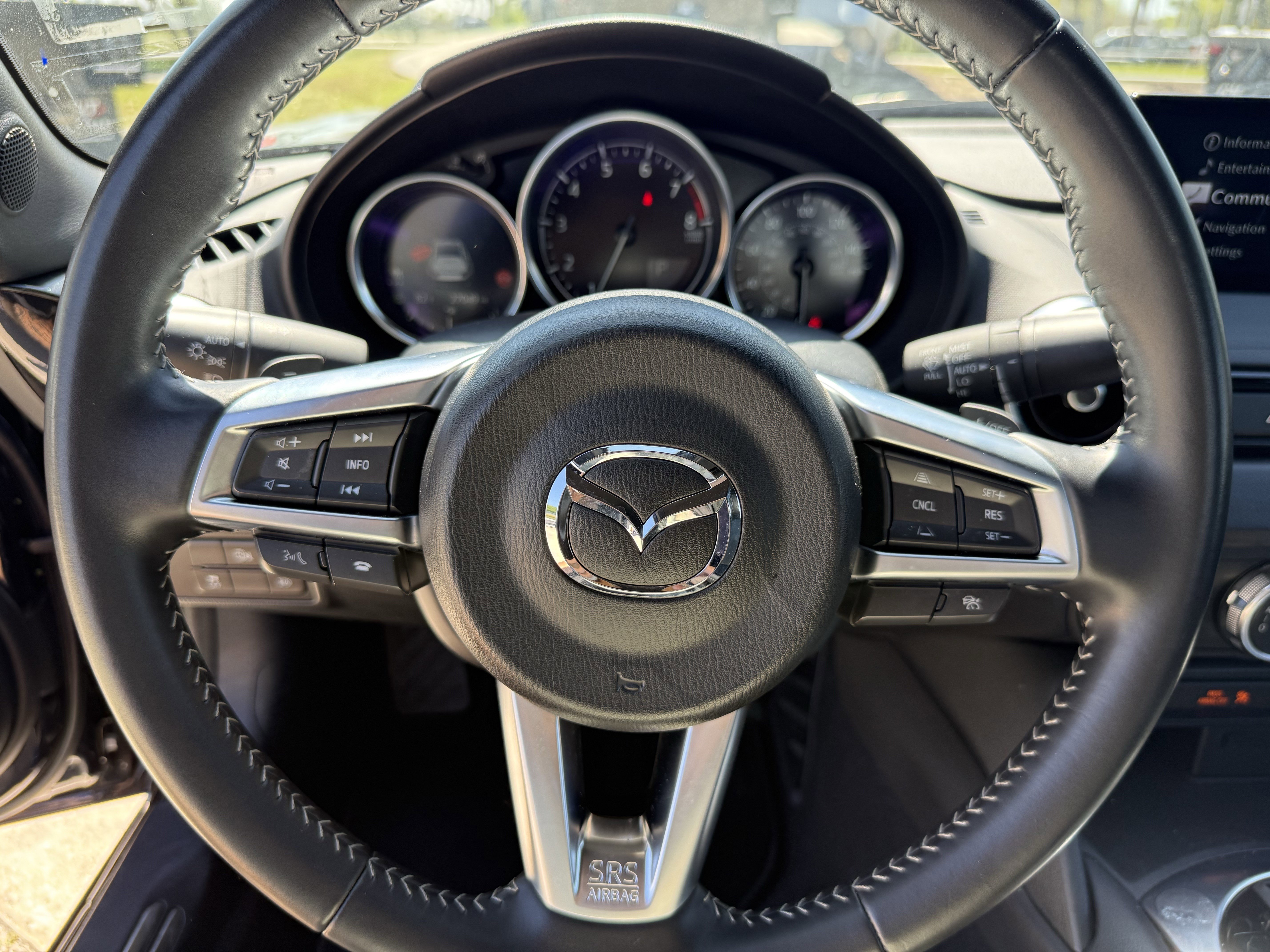 Used 2025 MAZDA MX-5 Miata RF Grand Touring image 15