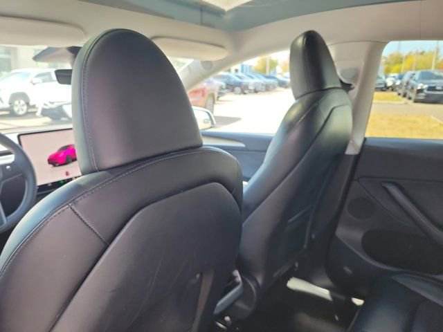 Used 2023 Tesla Model Y Long Range image 10