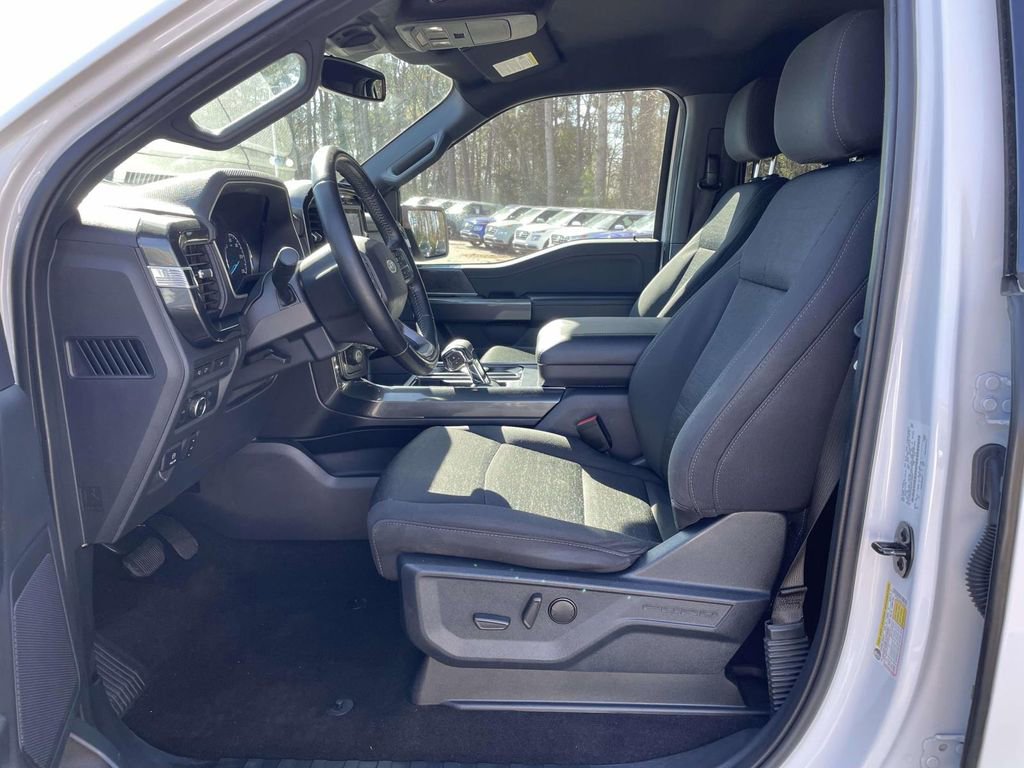 Used 2022 Ford F150 XLT w/ Equipment Group 302A High image 16