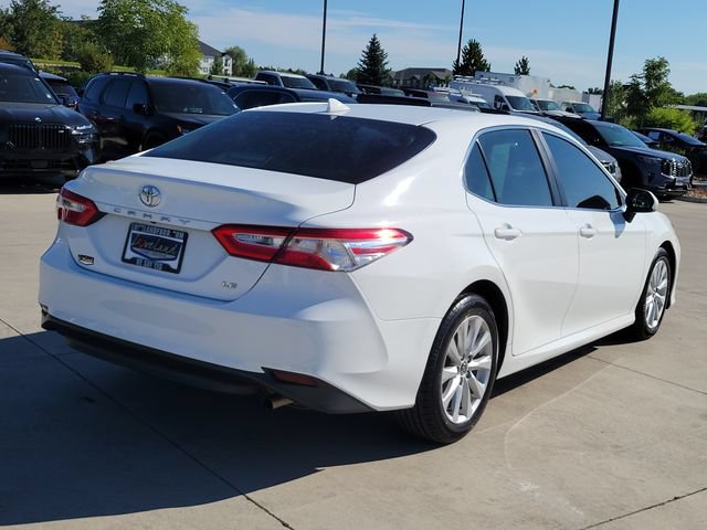 Used 2020 Toyota Camry LE FWD image 3