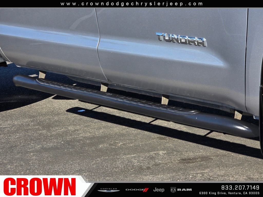 Used 2018 Toyota Tundra SR5 w/ SR5 Upgrade Package image 11