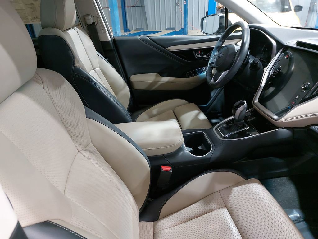 Used 2022 Subaru Outback Limited w/ Popular Package #2 AWD/4WD image 10