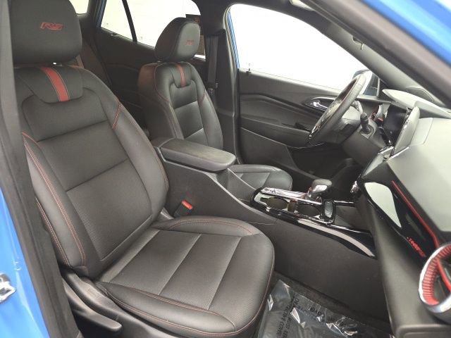 Certified 2024 Chevrolet Trax RS w/ Driver Confidence Package image 25