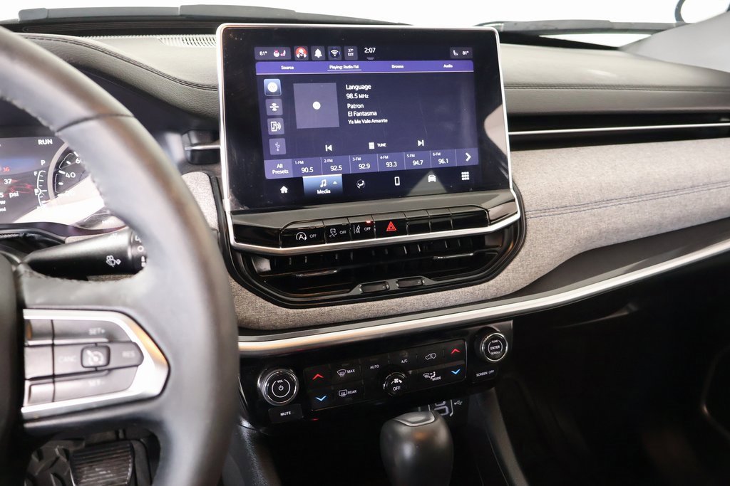 Used 2024 Jeep Compass Latitude w/ Convenience Group image 5