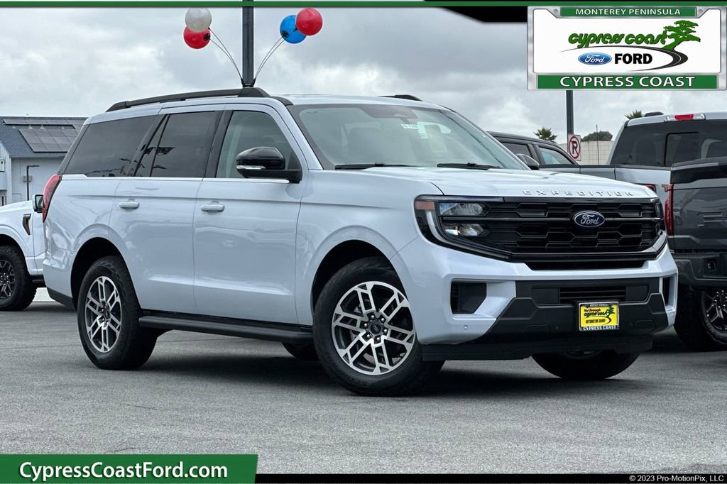 New 2026 Ford Expedition Active