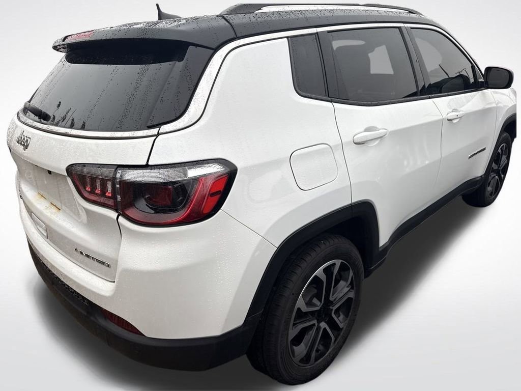 Certified 2022 Jeep Compass Limited image 5
