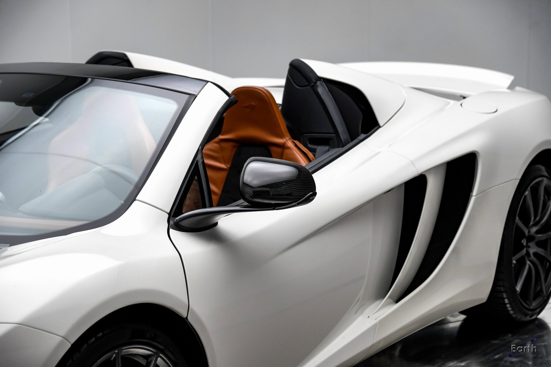 Used 2013 McLaren MP4-12C Spider image 37