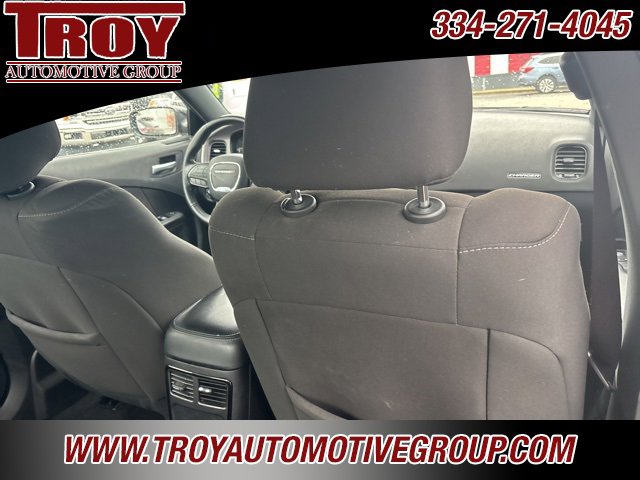 Used 2022 Dodge Charger SXT w/ Blacktop Package image 13