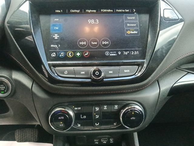 Used 2022 Chevrolet TrailBlazer RS w/ Sun and Liftgate Package AWD/4WD image 22