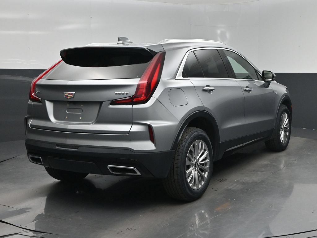 Used 2024 Cadillac XT4 Premium Luxury FWD image 28
