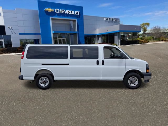 Used 2025 GMC Savana 3500 LT w/ LT Preferred Equipment Group RWD image 28