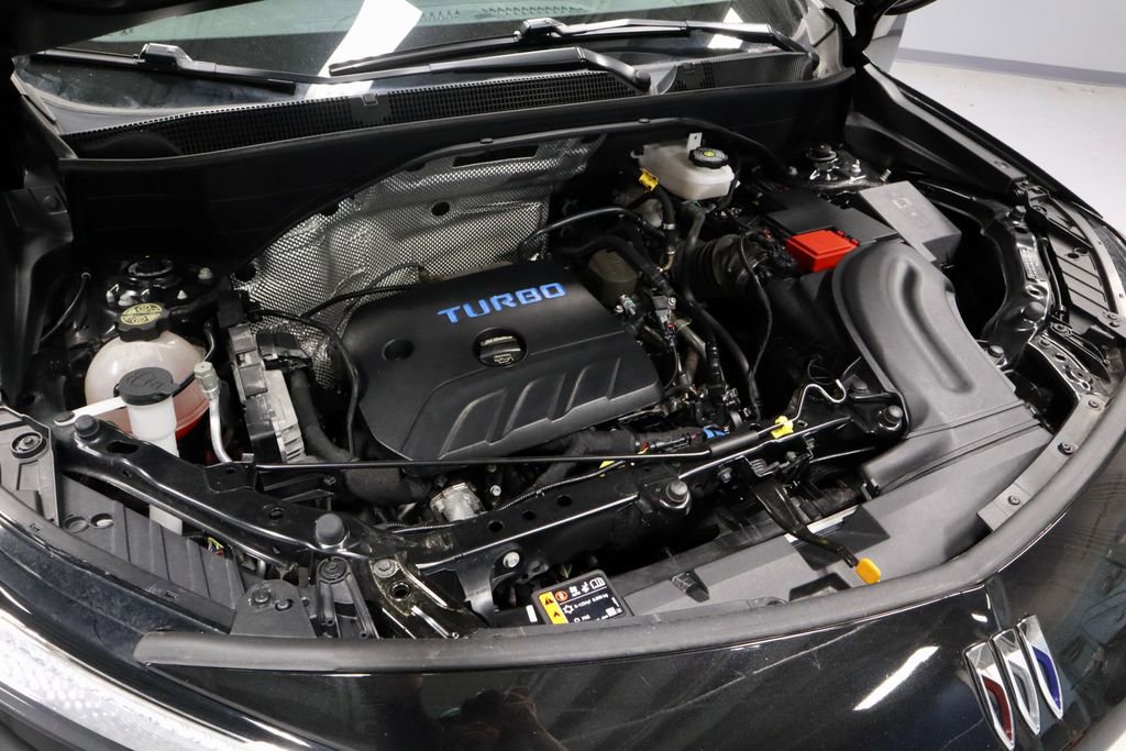 Used 2025 Buick Encore GX Preferred AWD/4WD image 16
