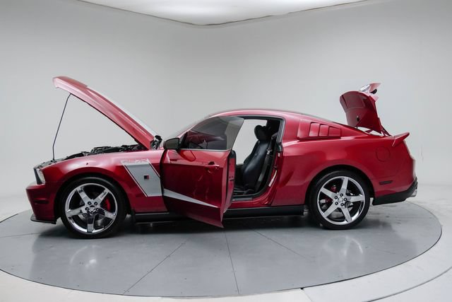 Used 2010 Ford Mustang GT Premium RWD image 18