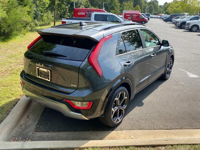 Used 2023 Kia Niro EX Touring FWD image 30
