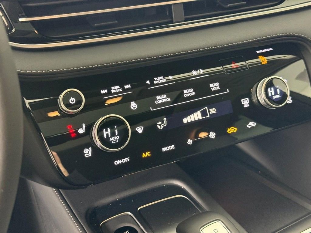 New 2026 INFINITI QX60 Luxe image 20