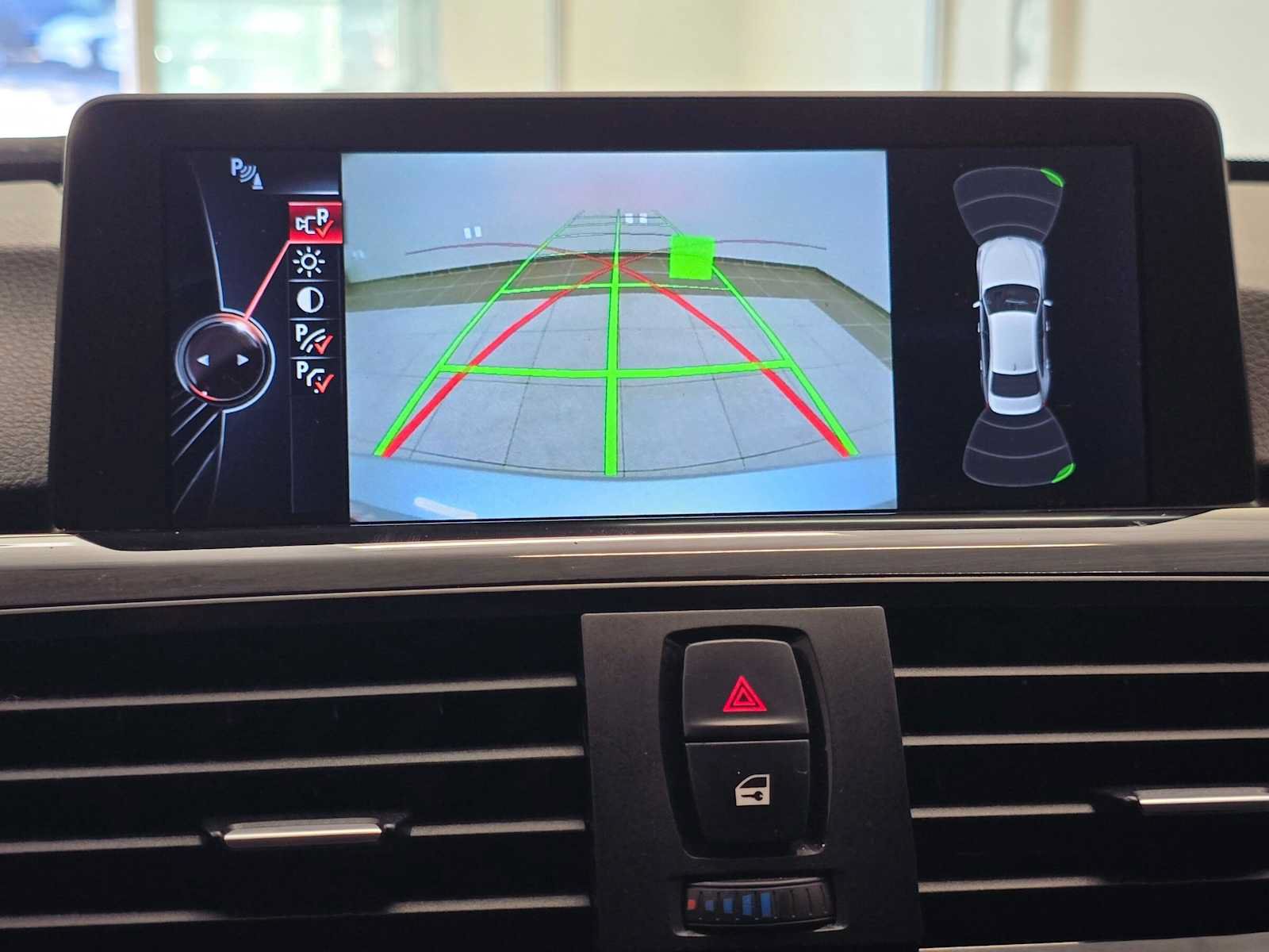 Used 2015 BMW 328i Sedan RWD image 13