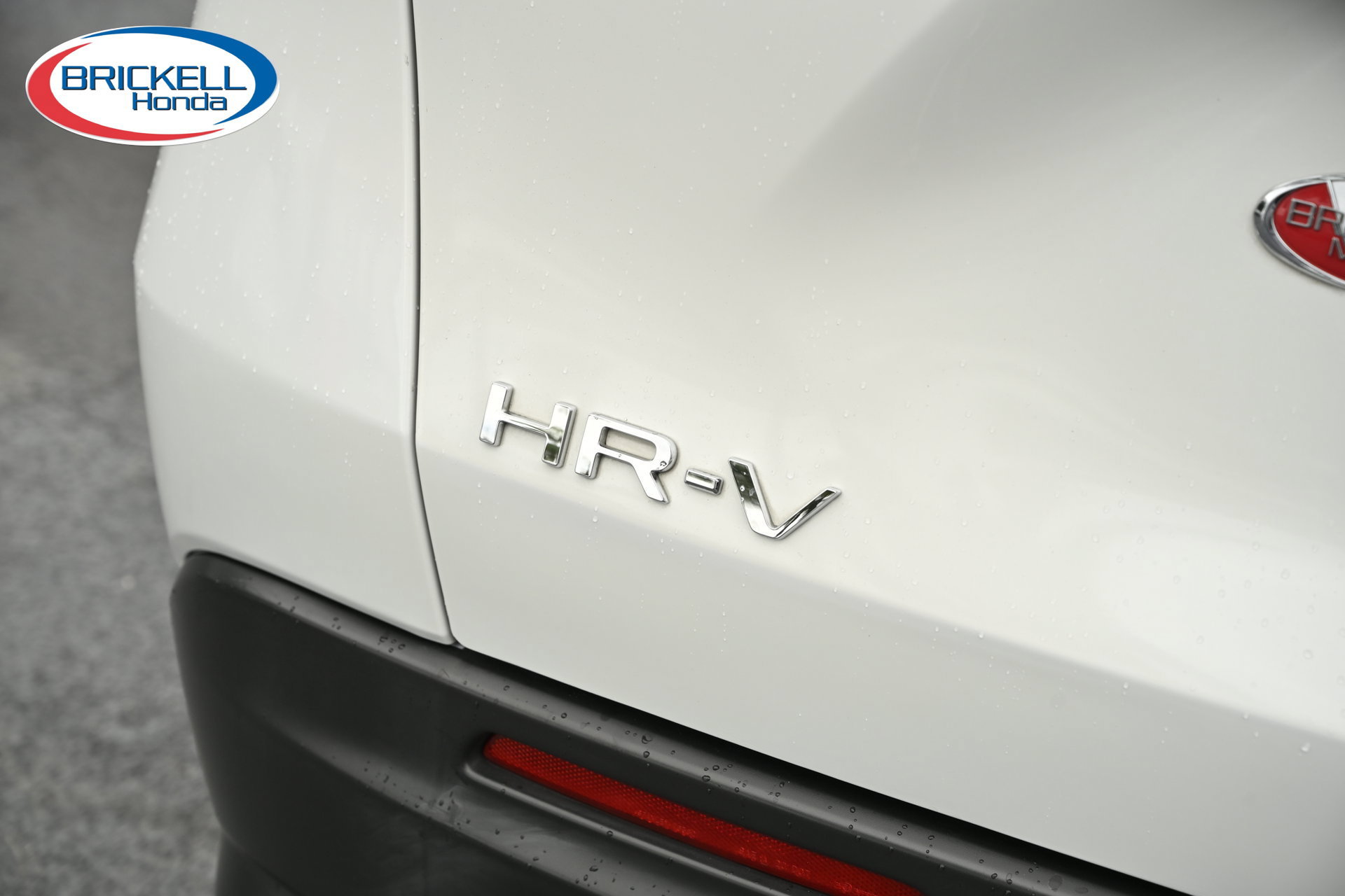 Used 2023 Honda HR-V LX image 11