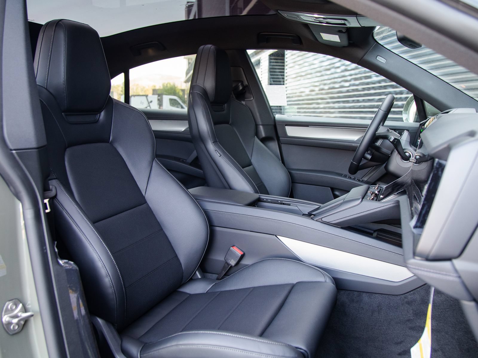 New 2026 Porsche Cayenne S AWD/4WD image 25