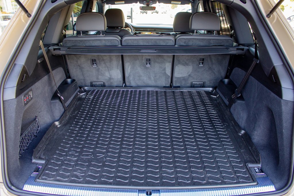 Used 2025 Audi Q7 3.0T Premium Plus image 23
