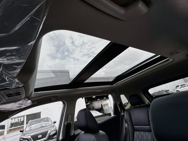 New 2026 Nissan Rogue Platinum AWD/4WD image 19