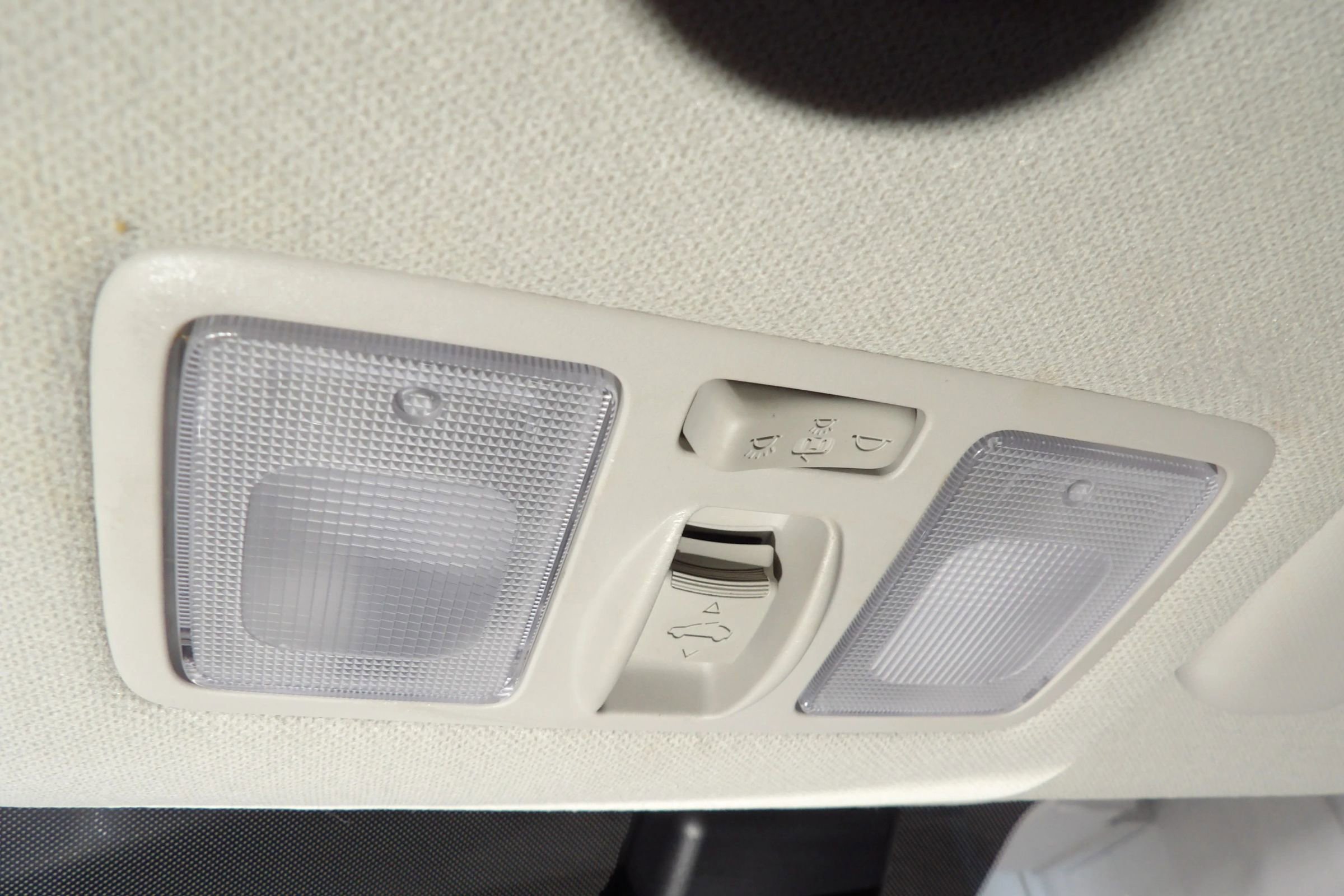 Used 2024 Hyundai Venue SEL image 22