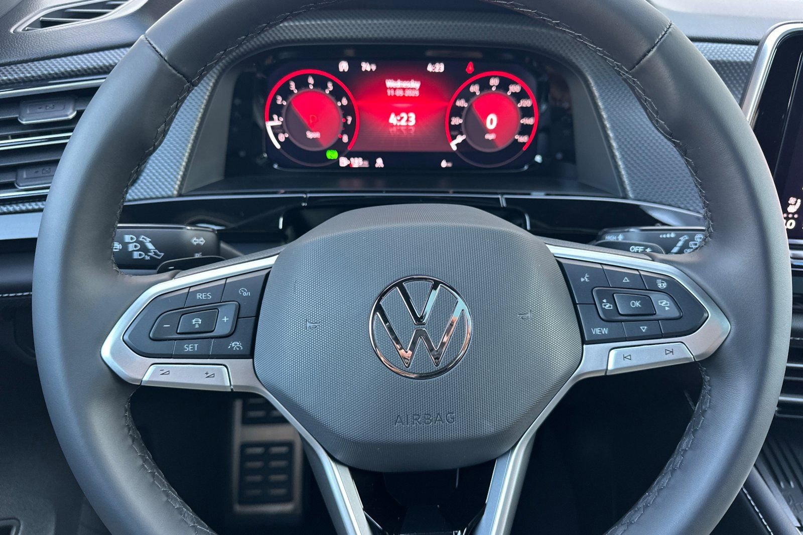 New 2026 Volkswagen Atlas Cross Sport SEL Premium R-Line image 21