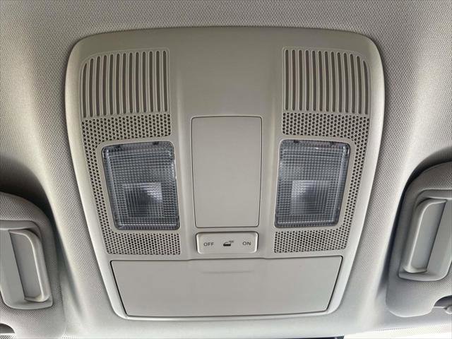 Used 2021 MAZDA CX-5 Touring image 31